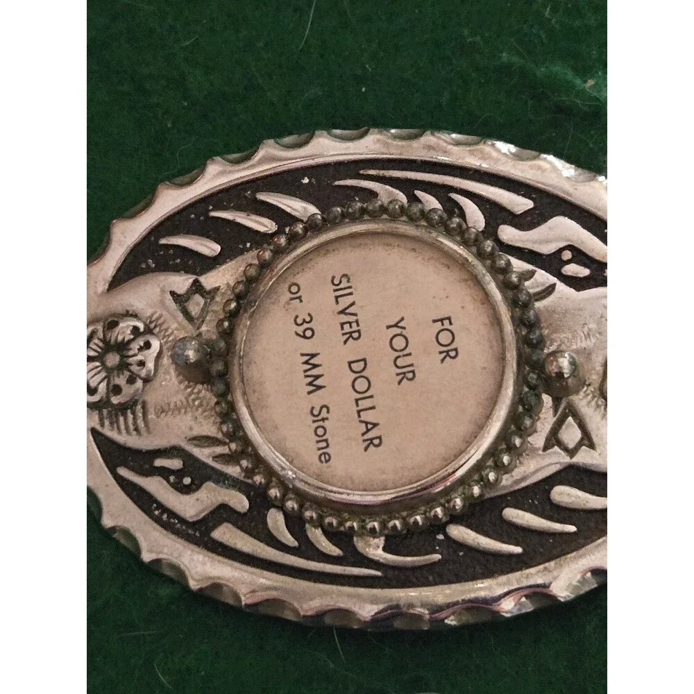 Vintage Belt Buckle For Silver Dollar (O-14)